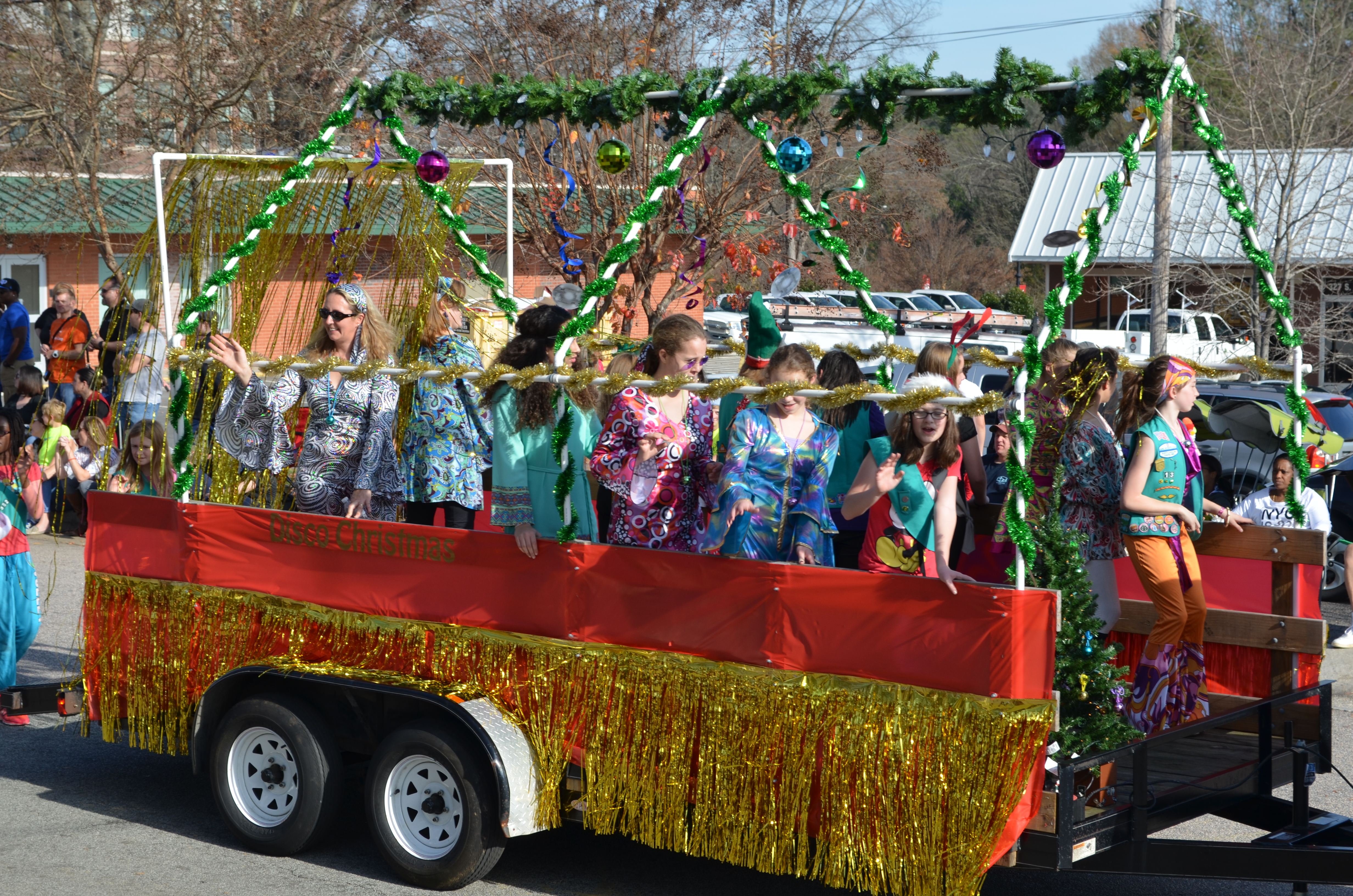 ./2015/31 - Wake Forest Christmas Parade/DSC_0154.JPG